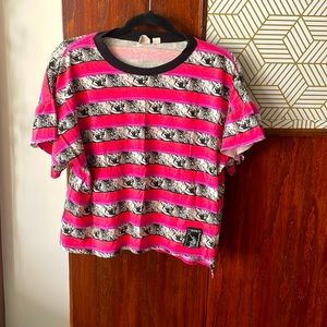 Morey Boogie T shirt. Youth XL